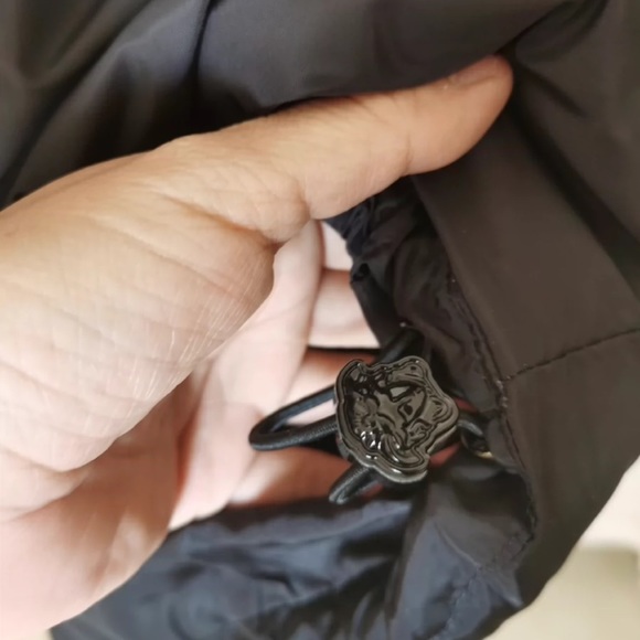 Versace down jacket S - Picture 6 of 6